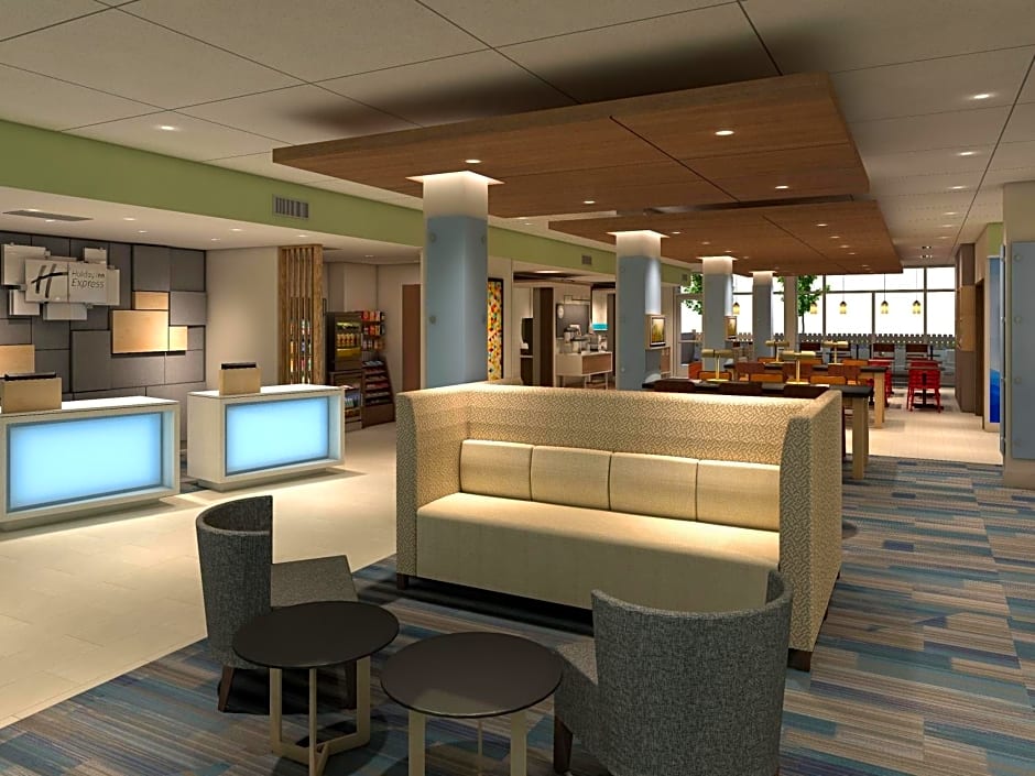 Holiday Inn Express and Suites Des Moines Downtown, an IHG Hotel