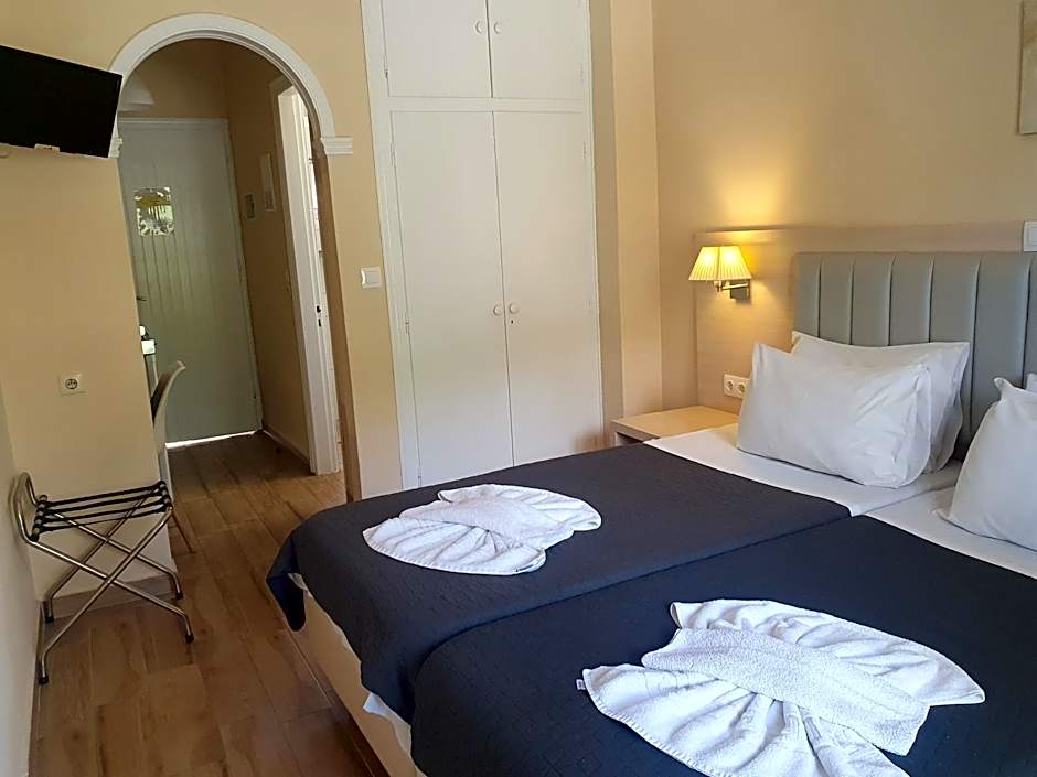 Phivos Hotel