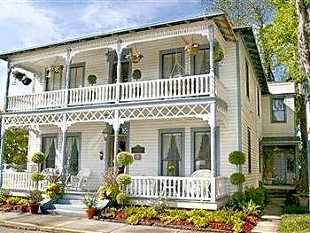 Carriage Way Inn
