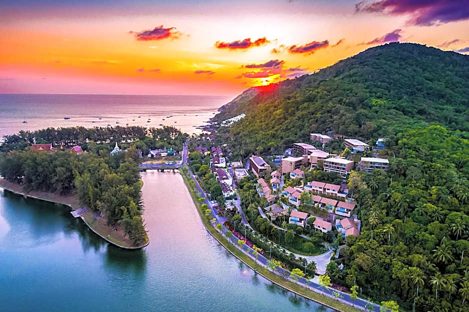 Sunsuri Phuket Hotel