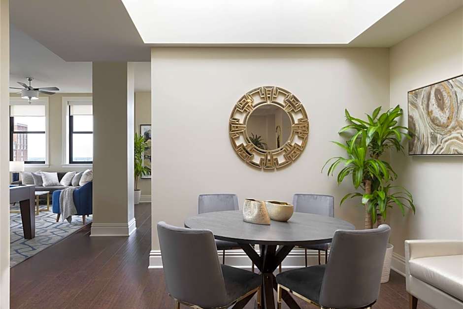 Hotel Saint Louis, Autograph Collection by Marriott