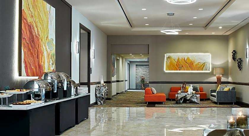 Renaissance Chicago Glenview Suites Hotel