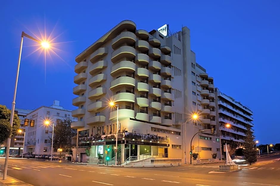 NH Luz Huelva