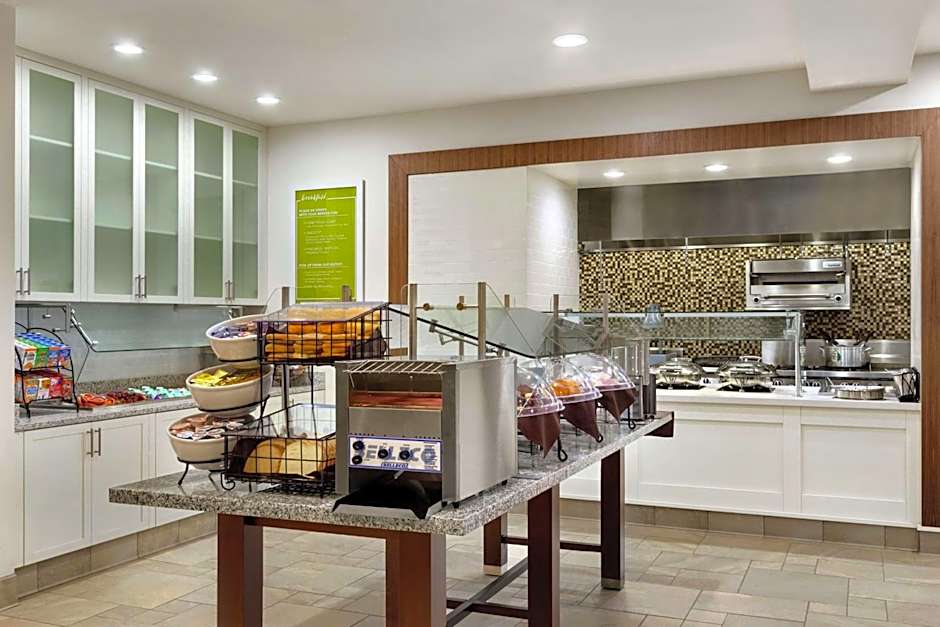 Hilton Garden Inn Medford