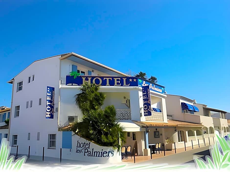 Hotel Les Palmiers En Camargue