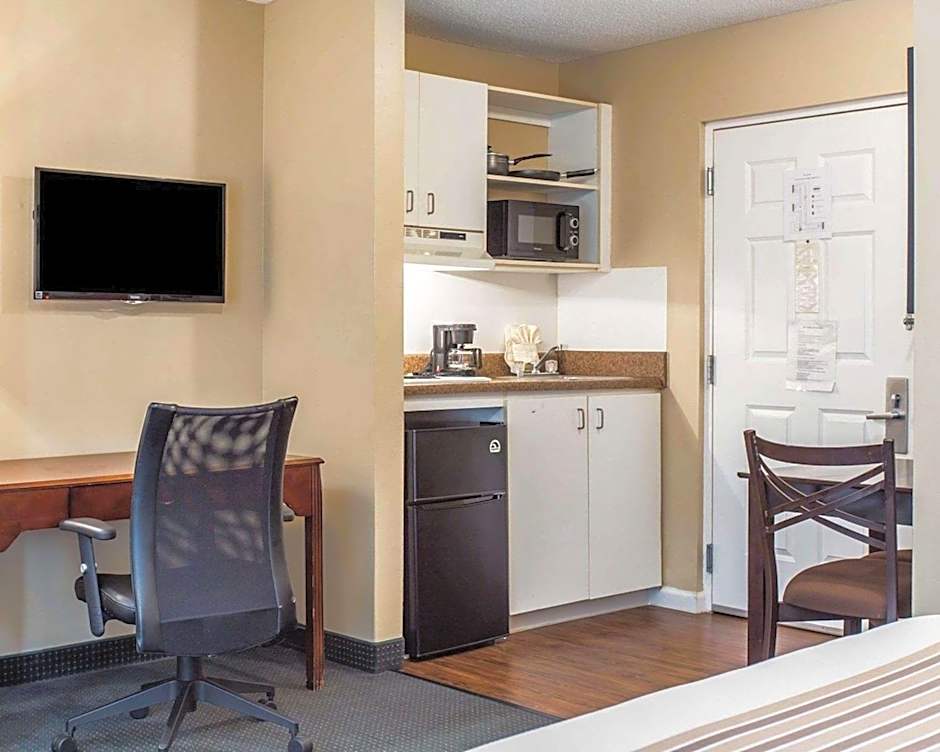Suburban Studios Kennesaw-Marietta North