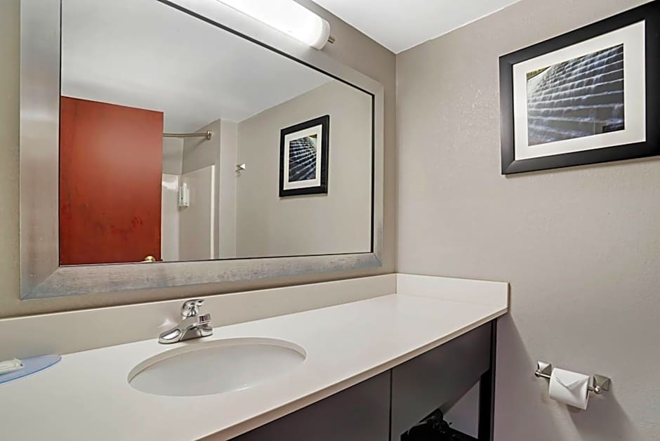 Quality Suites Pineville - Charlotte