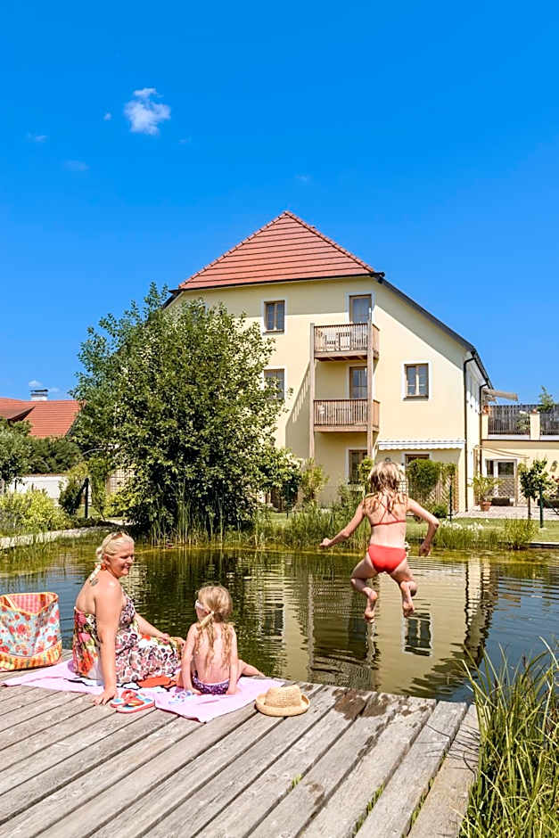 ad vineas Gästehaus Nikolaihof-Hotel Garni