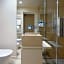 M7 Contemporary Apartments - My Extra Home