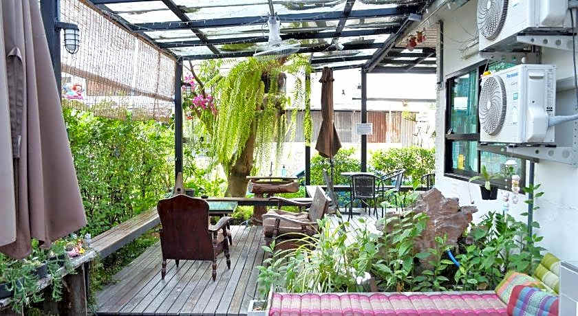 Early Bird Hostel Ayutthaya