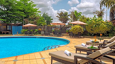 Oak Plaza Hotels East Airport