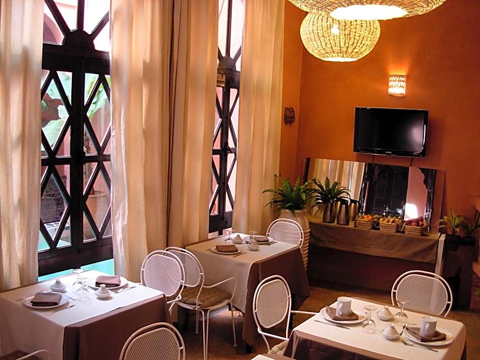 Riad Aderbaz