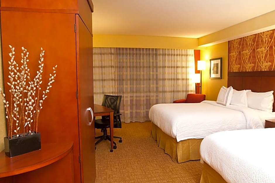 Courtyard by Marriott Philadelphia Springfield