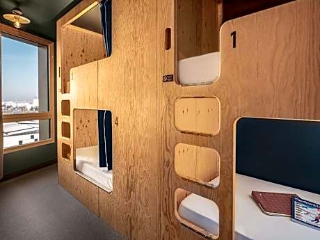 EkloLit Dans Un Dortoir Femme Uniquement