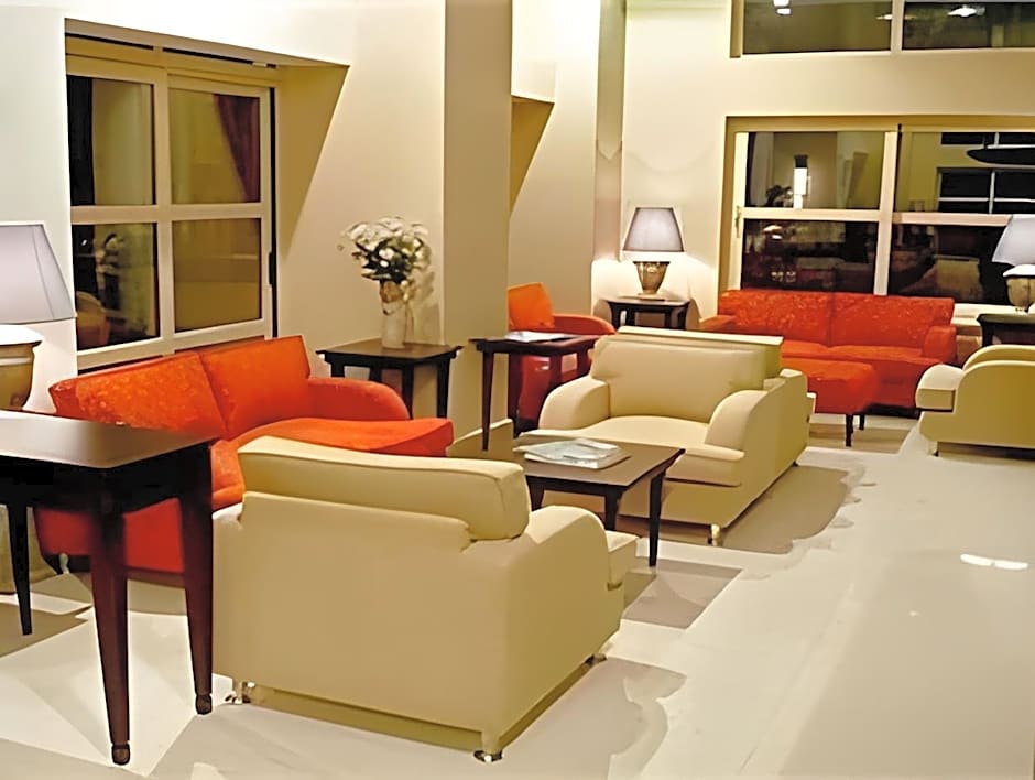 Almena Hotel