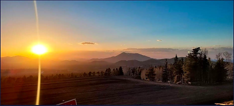 West Inn NAU - Downtown Flagstaff