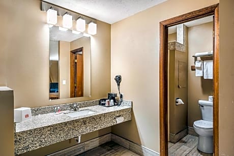 1 Queen Bed, Nonsmoking