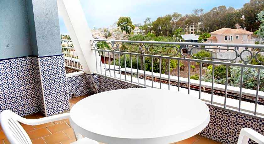 Hotel Spa La Quinta Park Suites