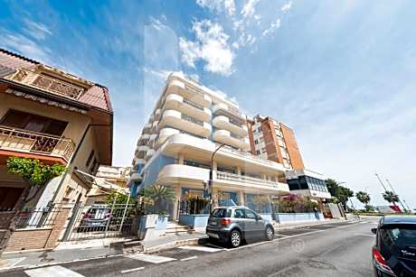 Homiday - Felicioni Alba Adriatica Residence