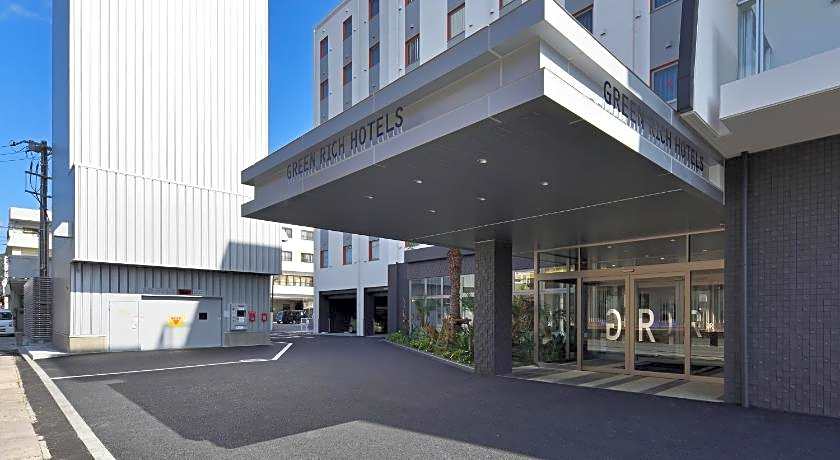 Green Rich Hotel Okinawa Nago (Artificial hot spring Futamata Yunohana)