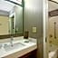 Courtyard by Marriott Oakland Downtown