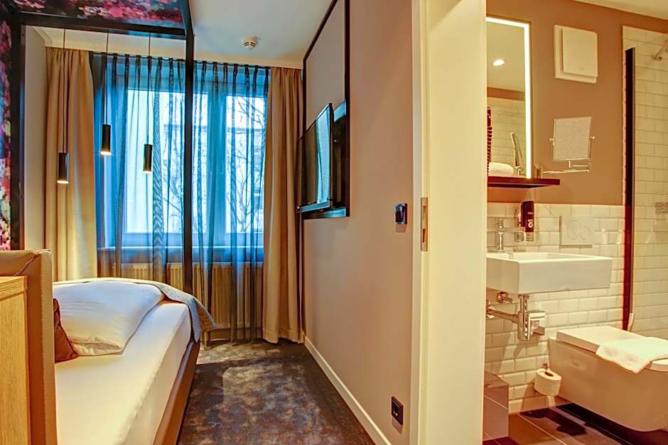 Vienna House Easy by Wyndham Hamburg