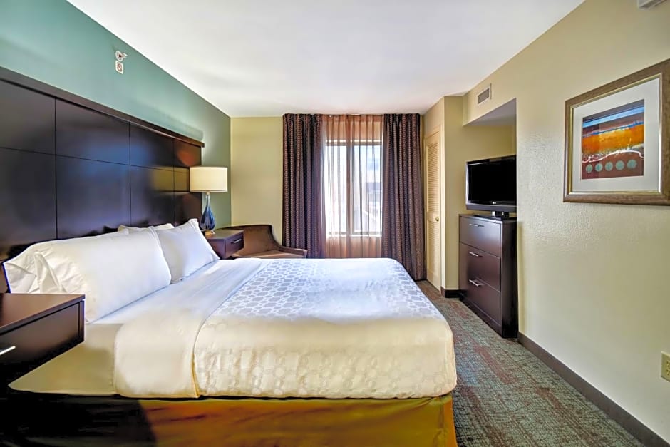 Staybridge Suites Middleton/Madison-West