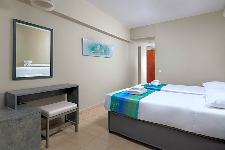 Lito Hotel