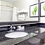 Fairfield Inn & Suites by Marriott Canton