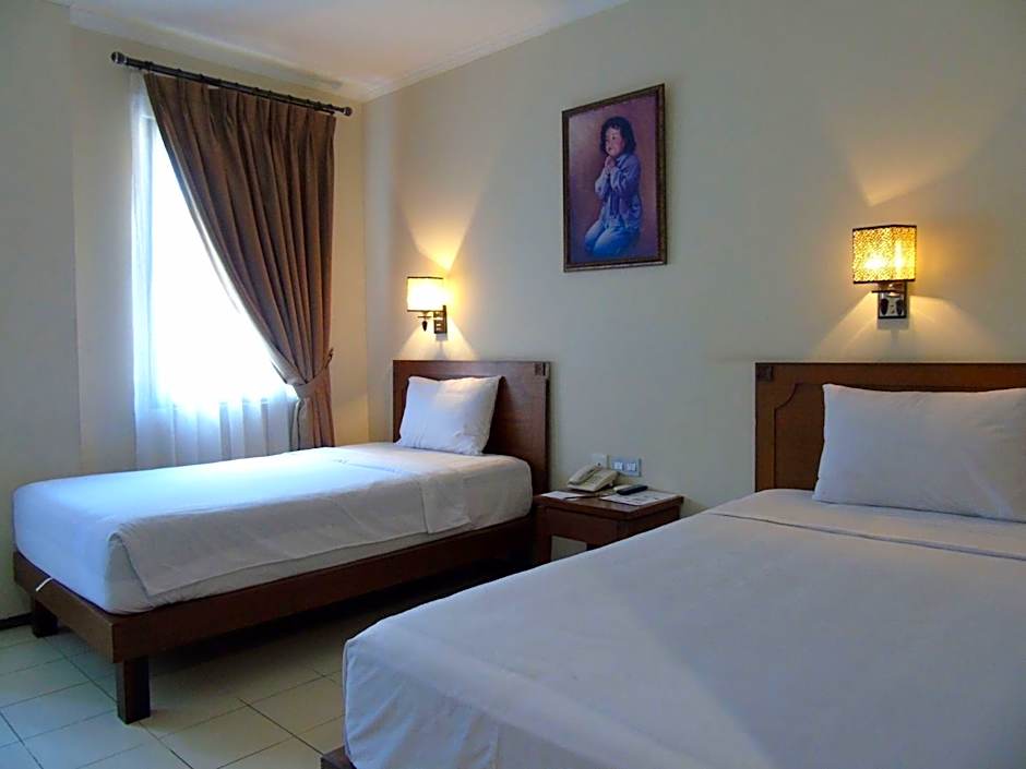 Pia Hotel Cirebon