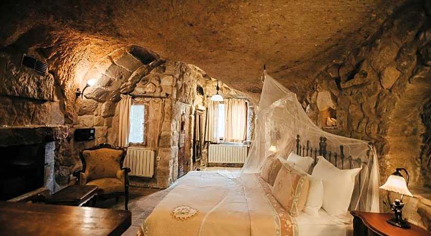 Meleklerevi Cave Hotel
