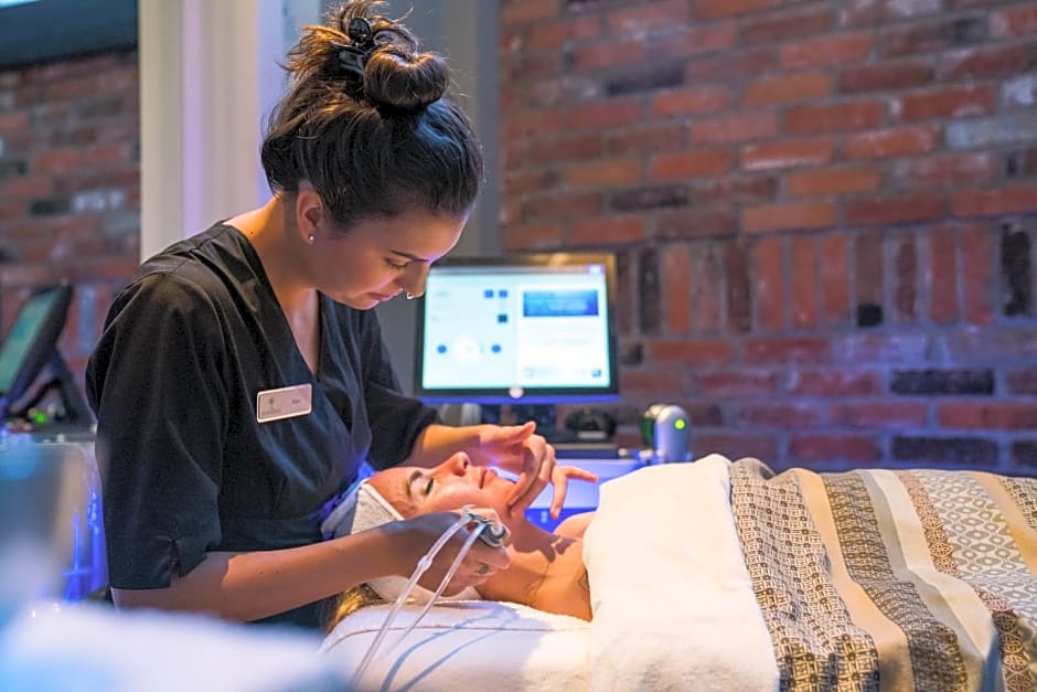 Magnolia Hotel & Spa