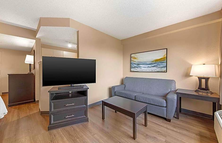 Extended Stay America Suites - Fort Lauderdale - Cypress Creek - NW 6th Way