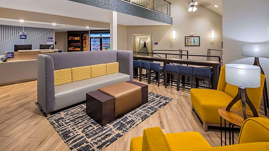 Best Western Plus Plaza Hotel
