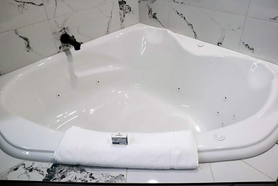 Ramada Plaza by Wyndham Gatineau/Manoir du Casino