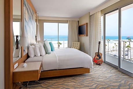 Ocean Front One Bedroom Suite