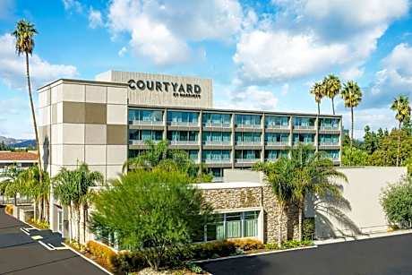 Courtyard by Marriott Los Angeles Woodland Hills