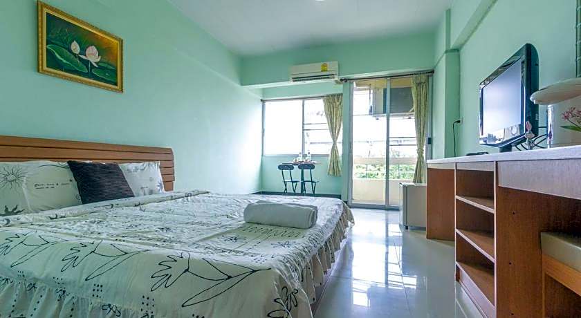 The Garden Place Bangkok (Ngamwongwan)