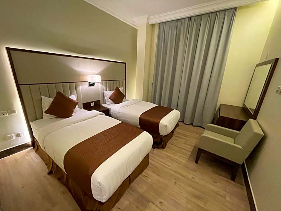 شقة فاخرة بالخبر- حي الحمراء