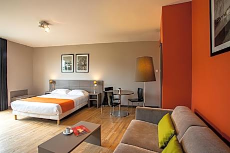 Superior Queen Room