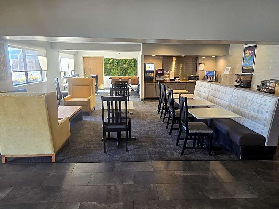 Best Western North I-25 Hotel