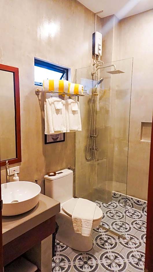 UNWND Boutique Hotel Camiguin