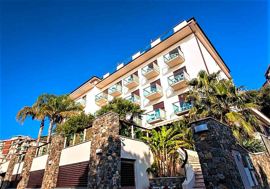 Hotel Ariston & Apartments