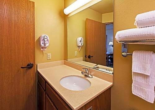 Candlewood Suites St. Robert By IHG