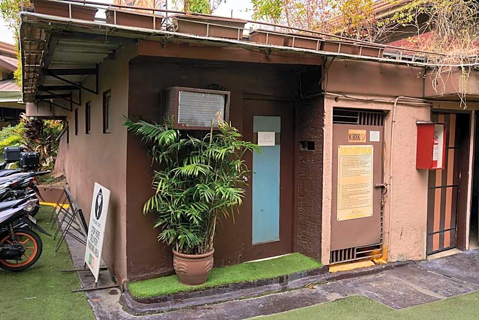 Victoria Court Hillcrest - Pasig