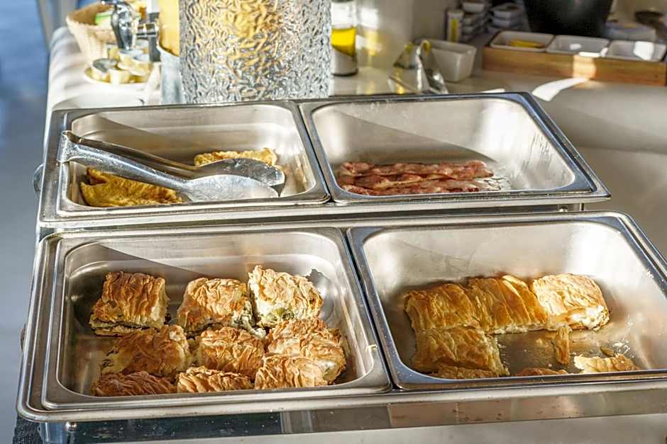 Bianco a Nero Mykonos