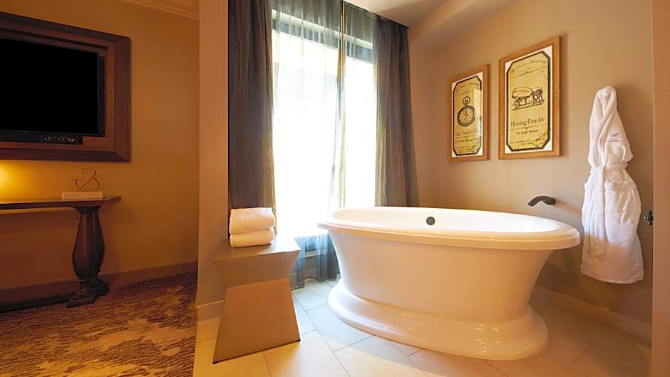 Photo 1 of 5 of Parlor Suite