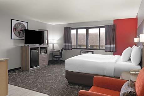 King Room with Kitchenette - Non-Smoking