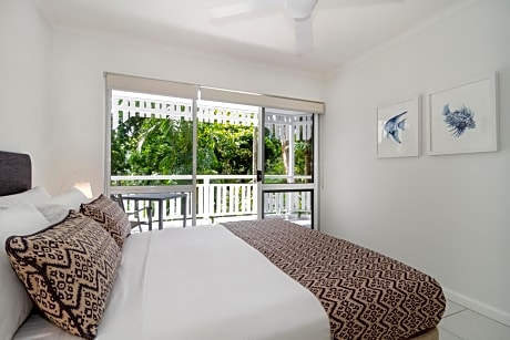 Two-Bedroom Apartment with Balcony