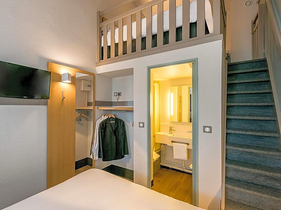 B&B HOTEL Bordeaux Mérignac Hôtel de Ville